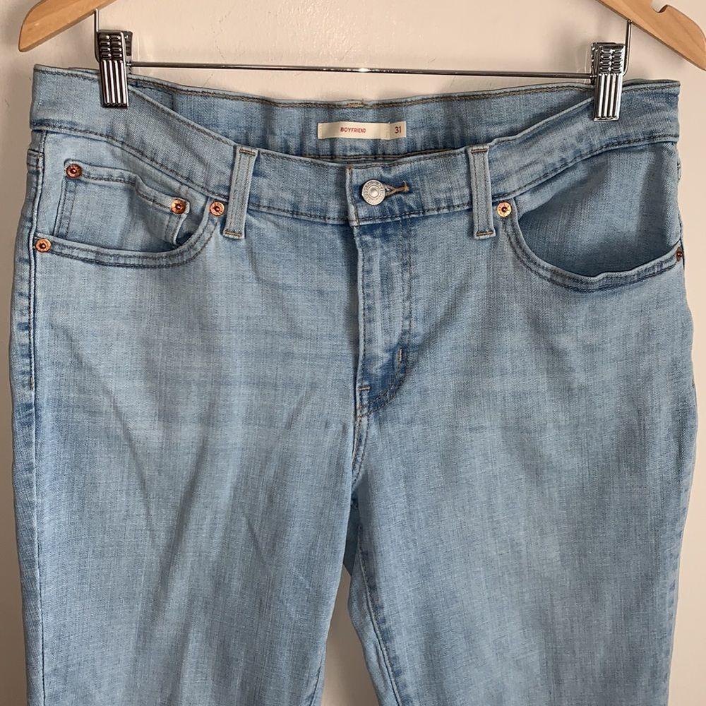 Levi’s Jeans Size 31 Boyfriend Womens Used Light Wash Blue - Picture 4 of 9